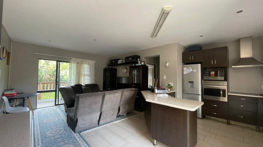 4 Bedroom Property for Sale in Blue Bend Eastern Cape